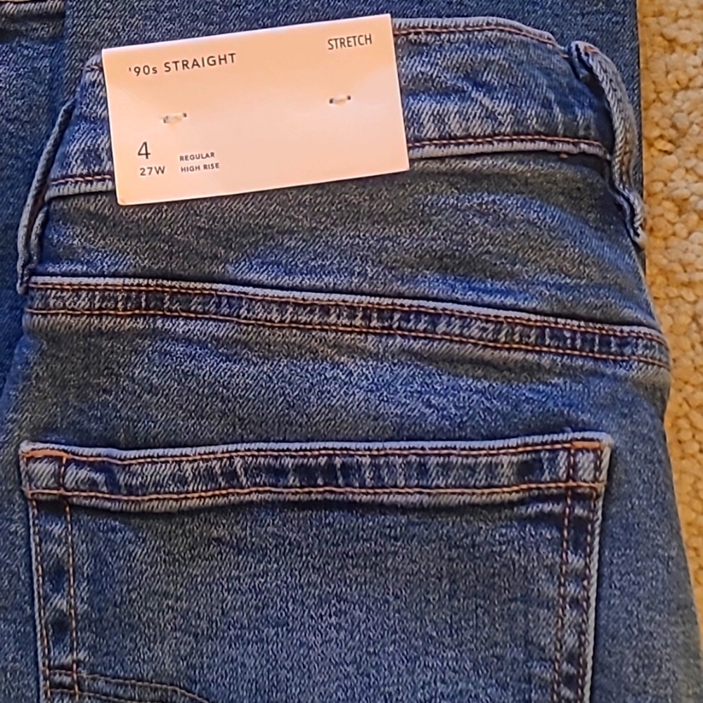 American Eagle NWT 4R 90s High Rise Jean Straight